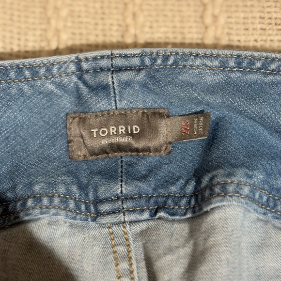 Torrid High Corset Waisted Blue Jeans - Size 22s - Picture 2 of 6